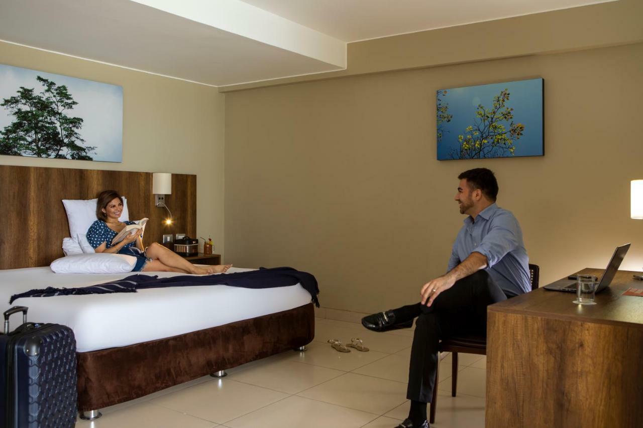 Casa Andina Select Pucallpa Exterior photo